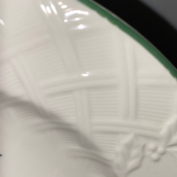 Christmas Plate by Mikasa - Picture 6 of 6